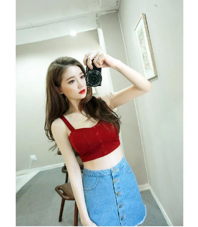 Women's Summer Sleeveless Slim Crop Top With Buttons